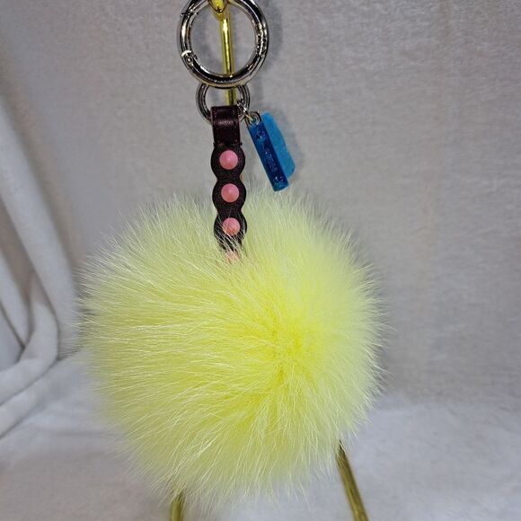 Authentic Fendi Pon Pon Charm NEW WITH AUTHENTICITY CARD - Picture 6 of 11